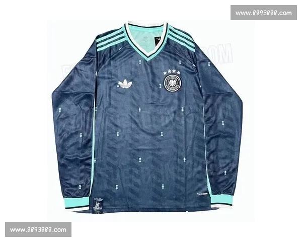 告别旧款!世界杯球衣更新换代,告别的是青春还是信仰 告别旧款!世界杯球衣更新换代,告别的是青春还是信仰